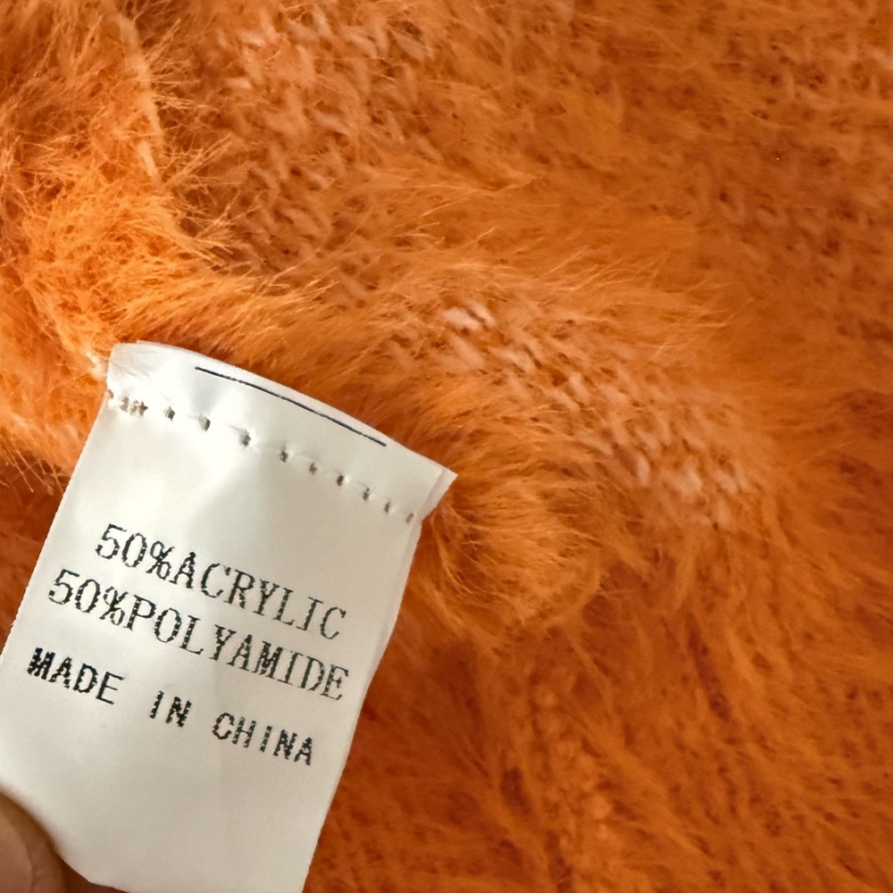 Ecowish Cropped Orange/White Flower Knit Open Front Cardigan With Ribbed Cuffs - Picture 10 of 11